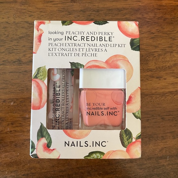 Nails Inc Peachy and Perky - Picture 2 of 5